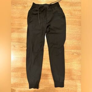 Lululemon ABC Jogger Small Black